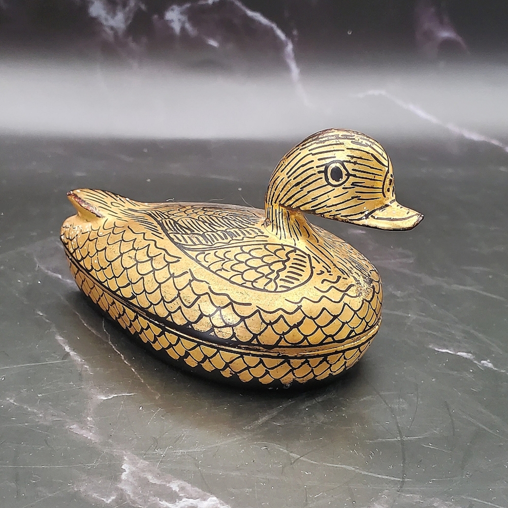 Gold Laquerware Duck Trinket Box